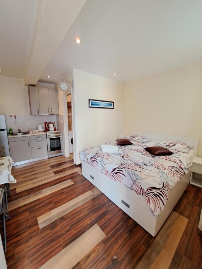 Meressa Nina&Leo Studio Apartments Novigrad  Ngoại thất bức ảnh