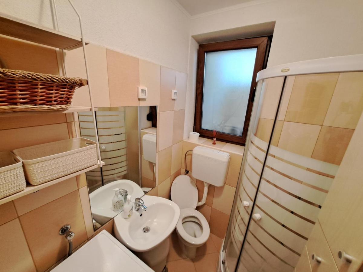 Meressa Nina&Leo Studio Apartments Novigrad  Ngoại thất bức ảnh