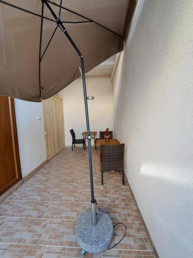 Meressa Nina&Leo Studio Apartments Novigrad  Ngoại thất bức ảnh