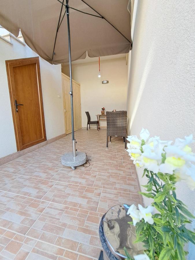 Meressa Nina&Leo Studio Apartments Novigrad  Ngoại thất bức ảnh
